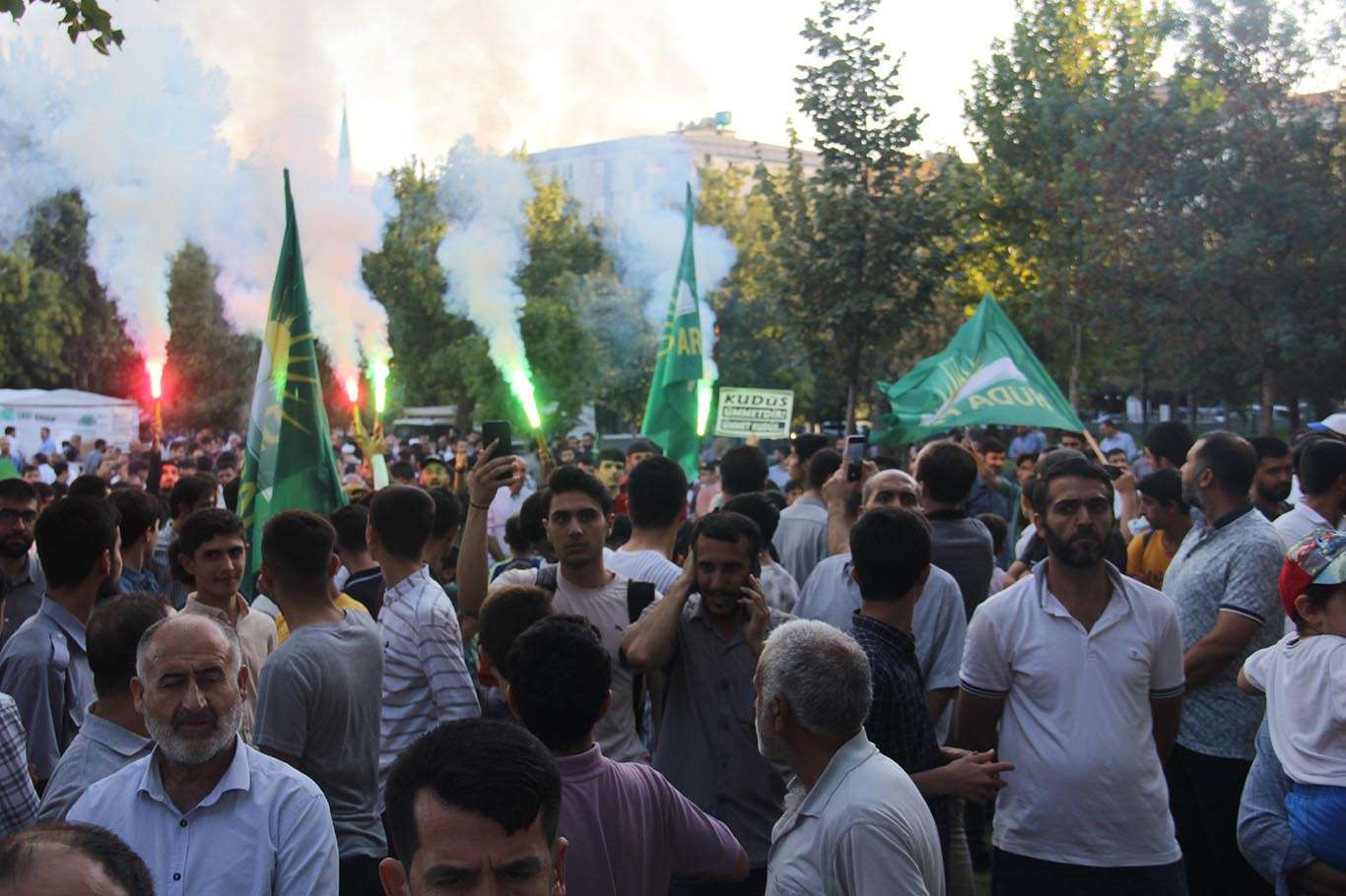 HAMAS yetkilisi Hamdan: Ümmet zorluklara rağmen Kudüs'ü özgürlüğüne kavuşturmaya muktedirdir HAMAS yetkilisi Hamdan: Ümmet zorluklara rağmen Kudüs'ü özgürlüğüne kavuşturmaya muktedirdir